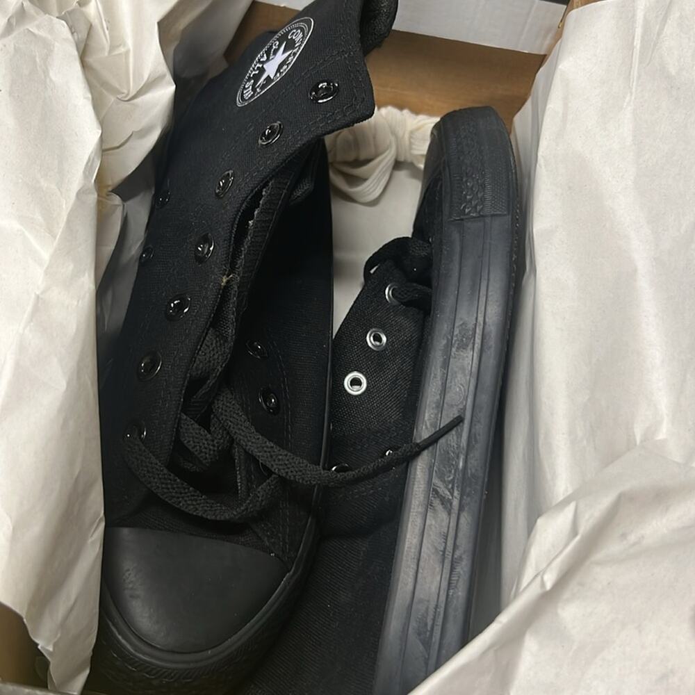 In box WMN 9 New converse hi top canvas sneaker logo M3310C black white lace up - Picture 4 of 4